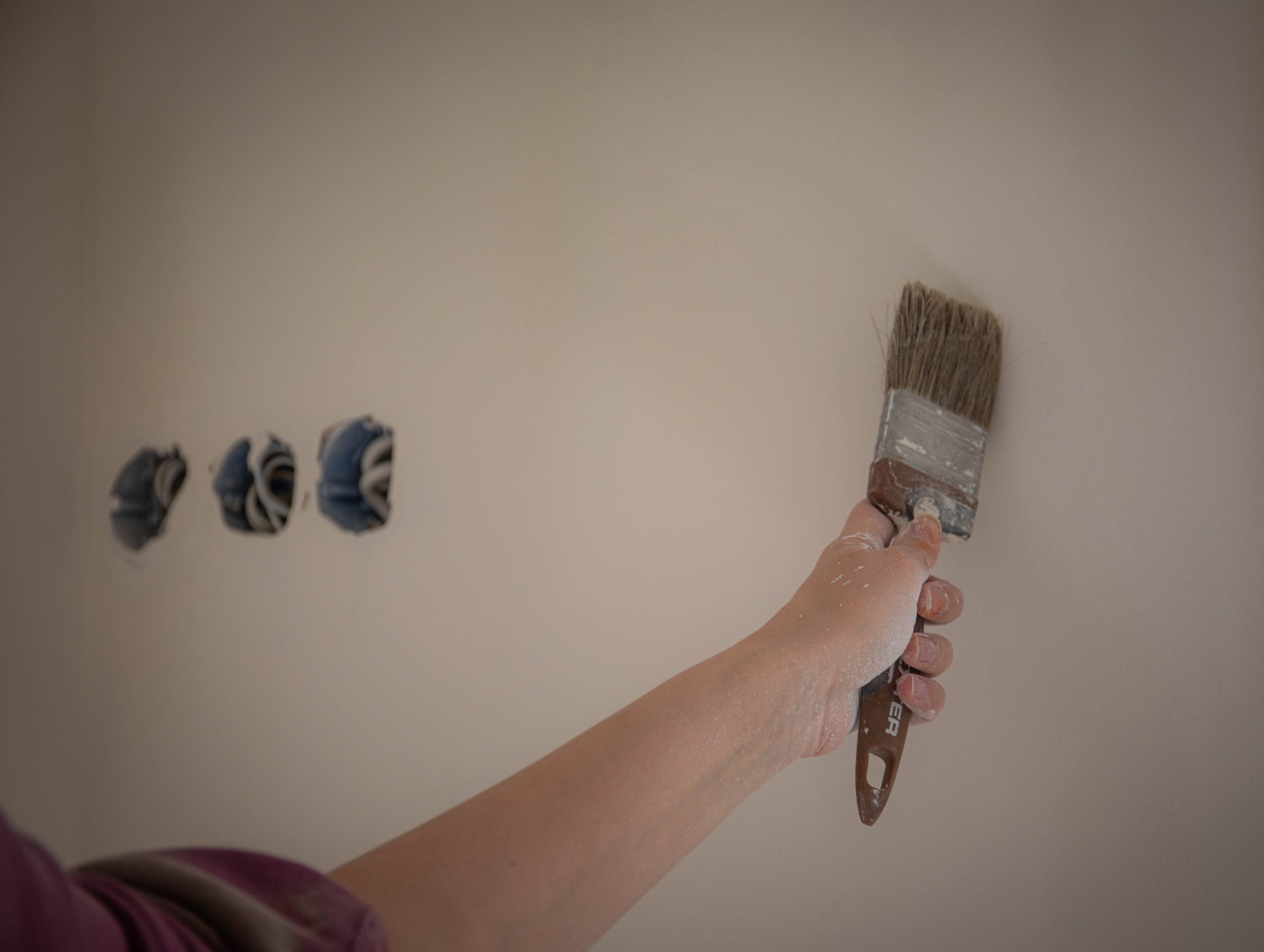 DIY vs. Hiring an Interior Designer: Which Is Right for You?