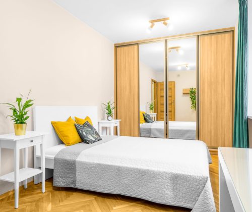 7 Ways to Make a Small Room Look Bigger
